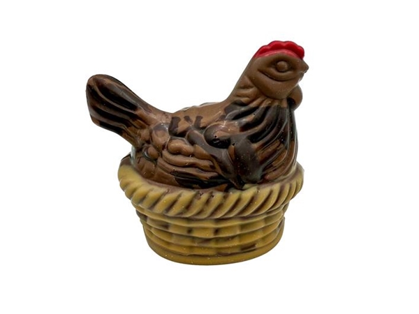 Paas Chocolade Kip in Mand&nbsp;wit chocolade